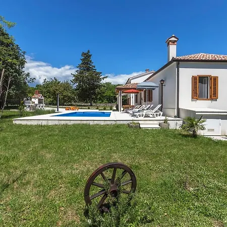 Ana With Private Salt Water Pool Labin (Istria)